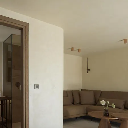 The Key Hotel 4*