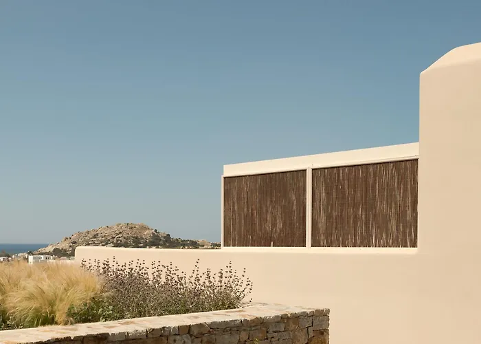 Отель The Key 4*